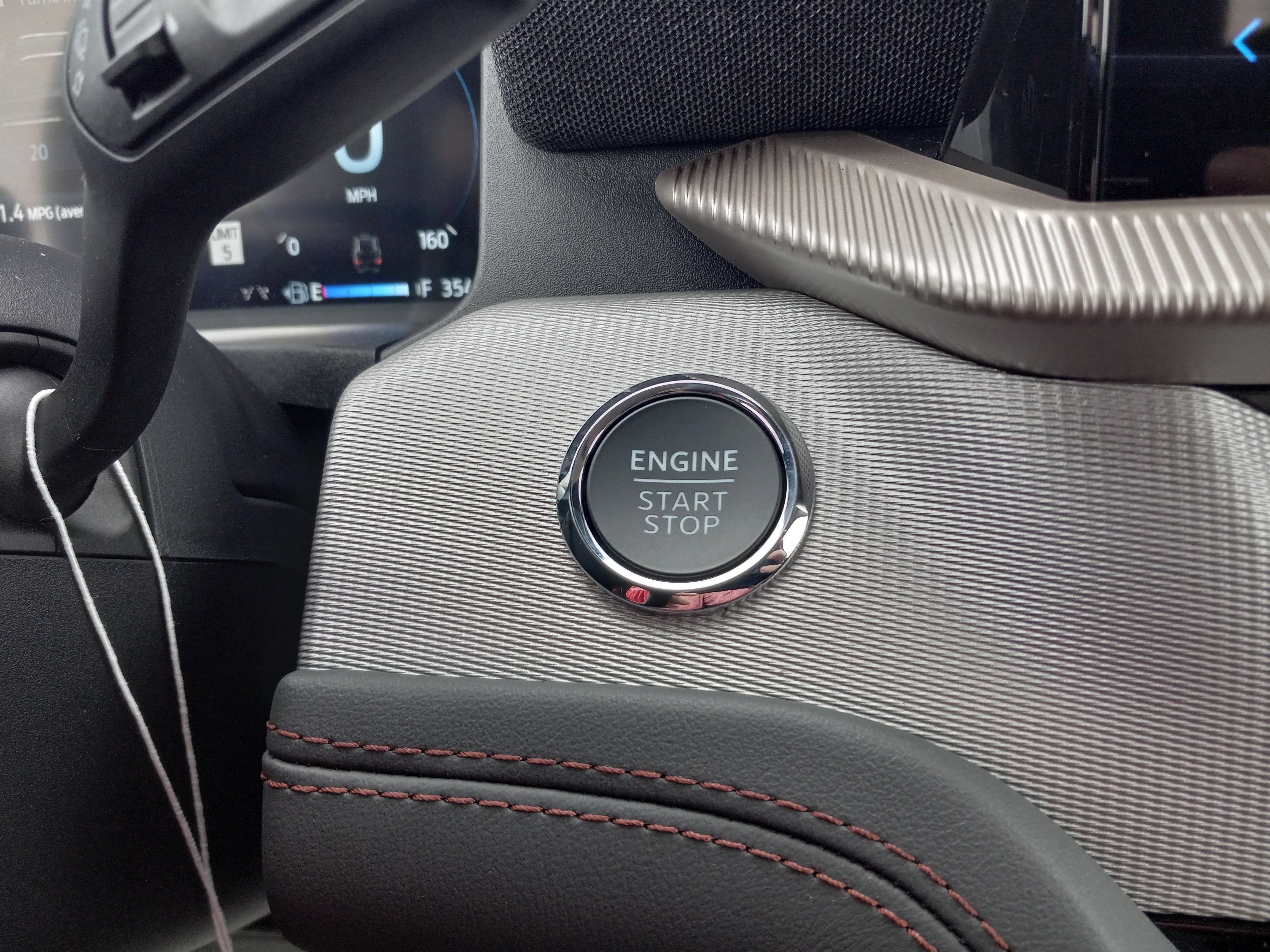 2026 Ford Explorer Active w/200A Pkg 4WD