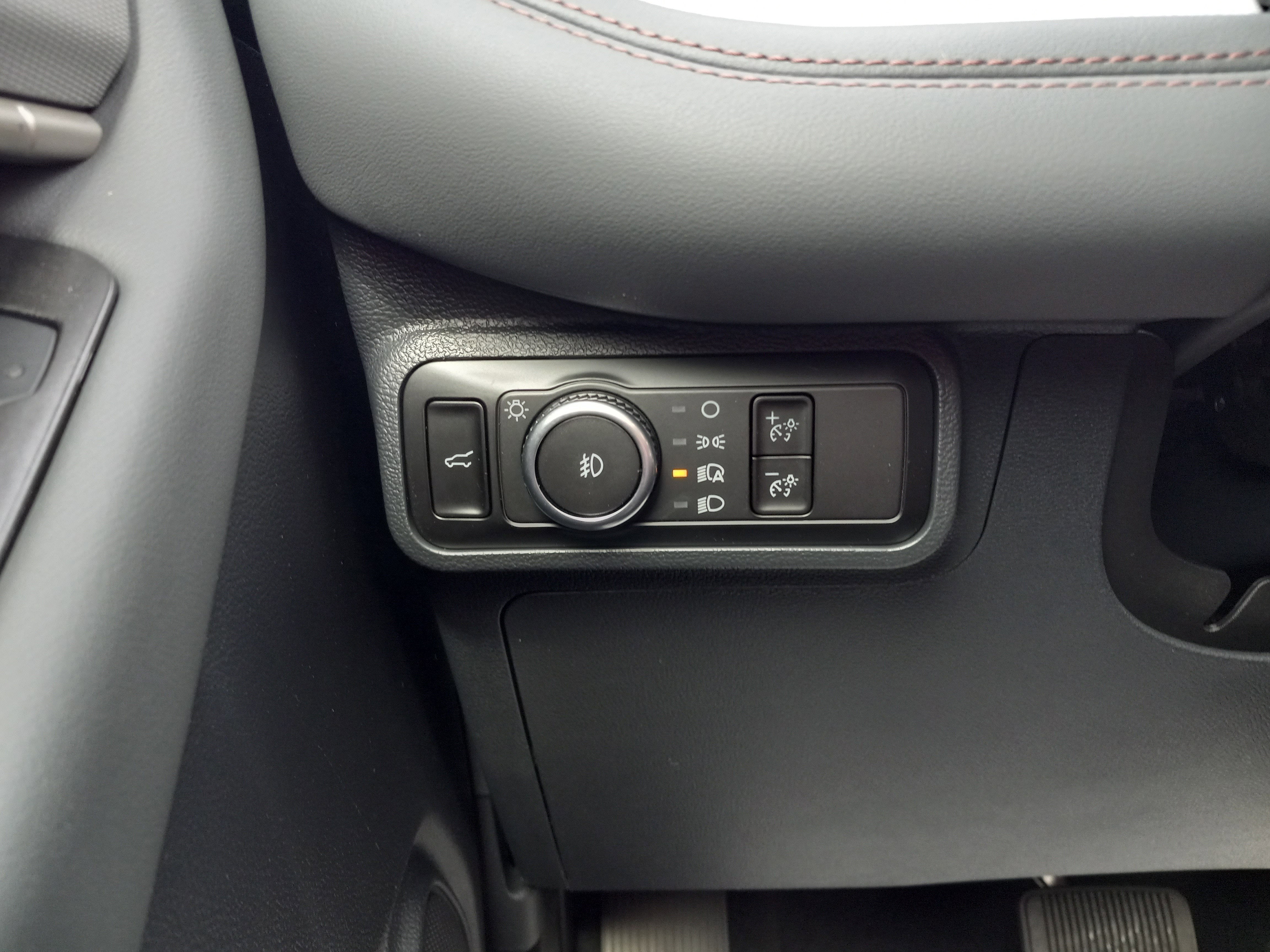 2026 Ford Explorer Active w/200A Pkg 4WD