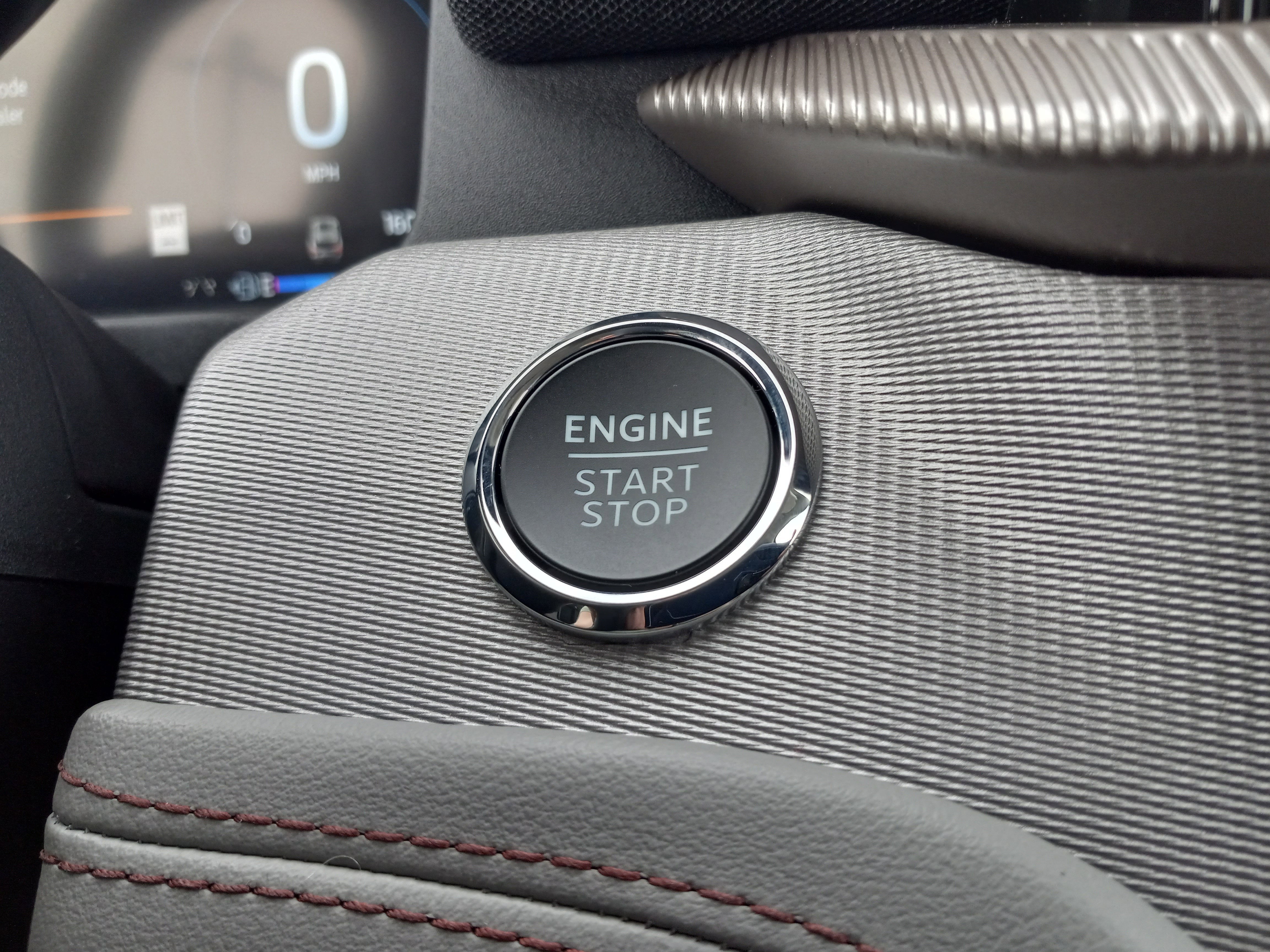 2026 Ford Explorer Active w/200A Pkg 4WD