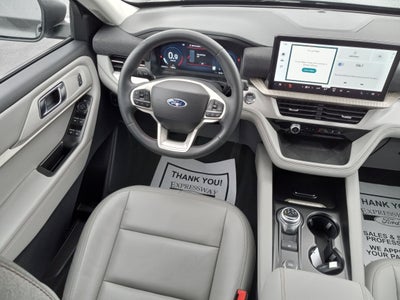 2025 Ford Explorer Active