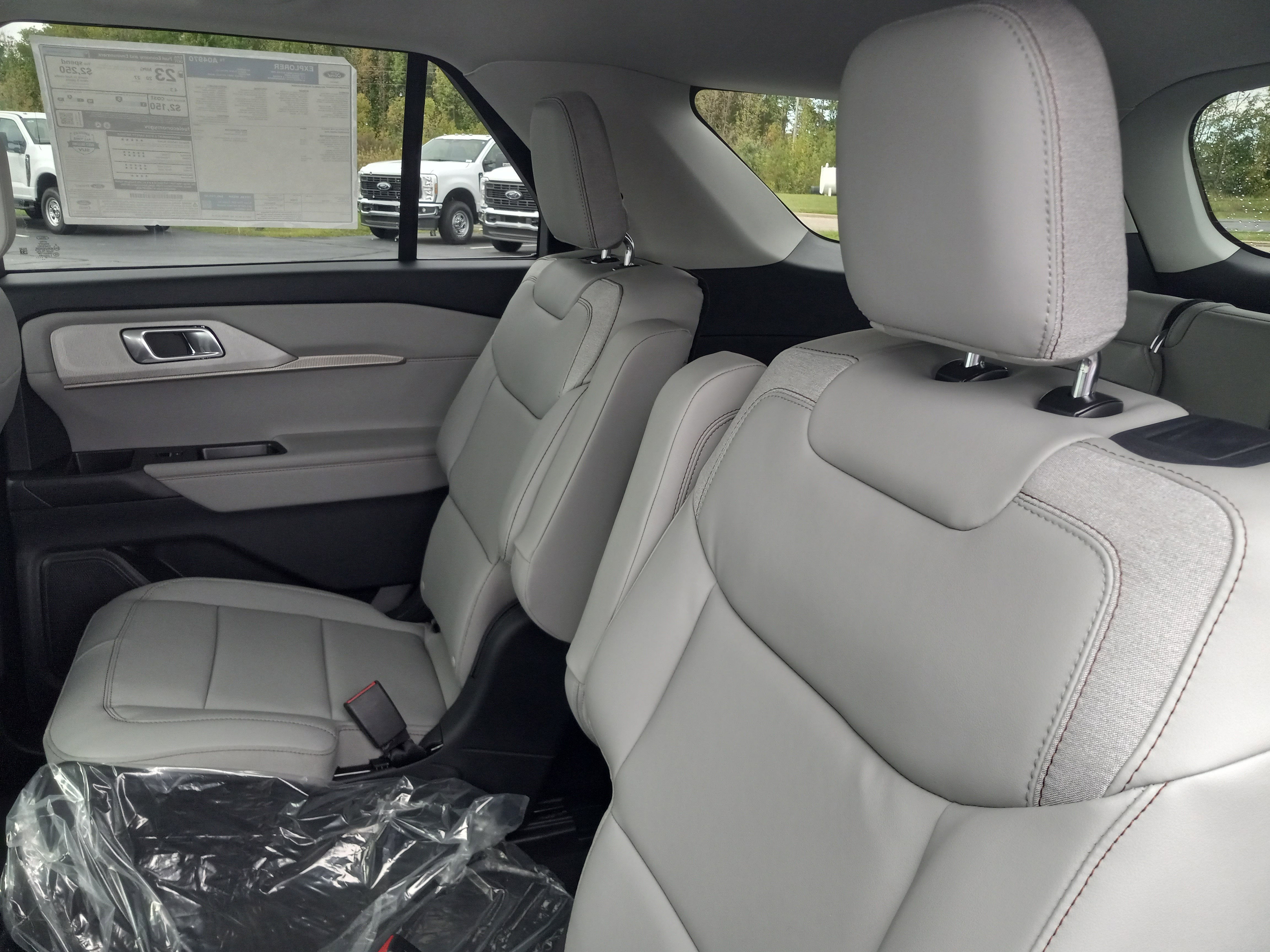 2026 Ford Explorer Active w/200A Pkg 4WD