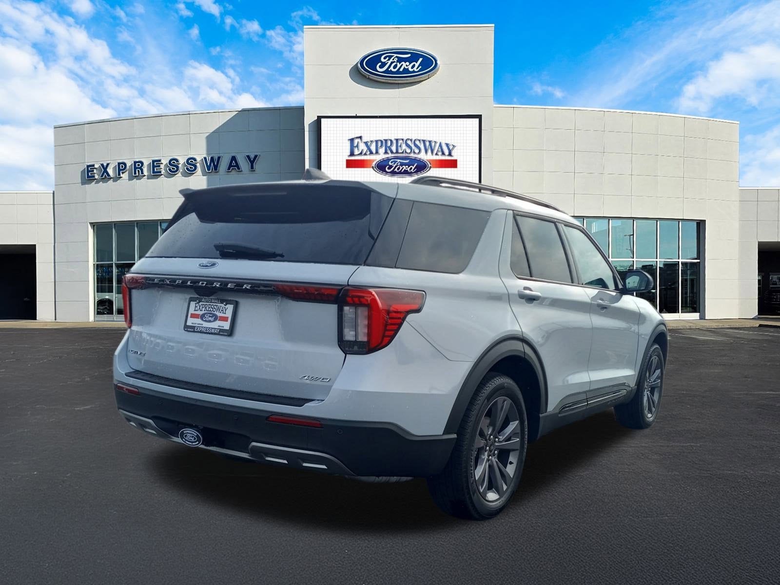 2026 Ford Explorer Active