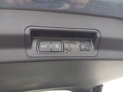 2026 Ford Explorer Active w/200A Pkg 4WD