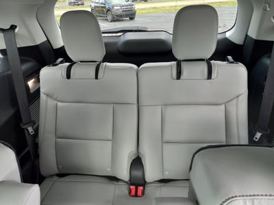 2026 Ford Explorer Active w/200A Pkg 4WD