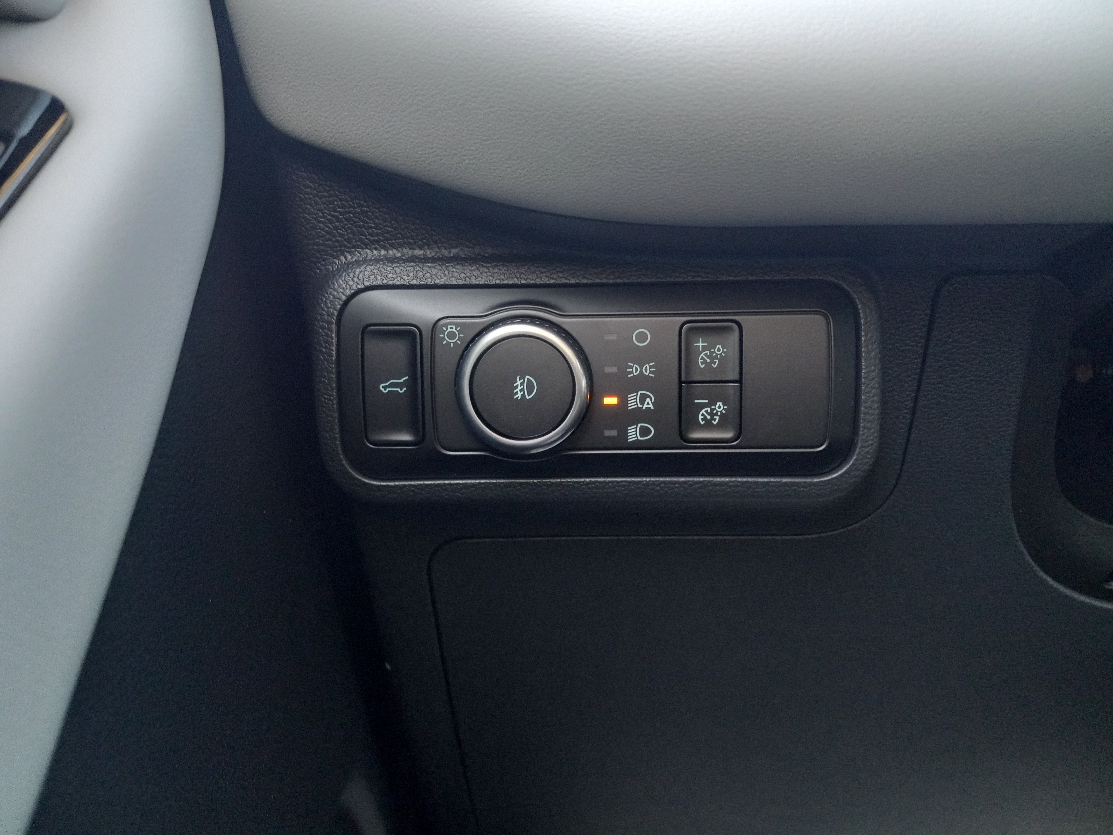 2026 Ford Explorer Platinum 4WD