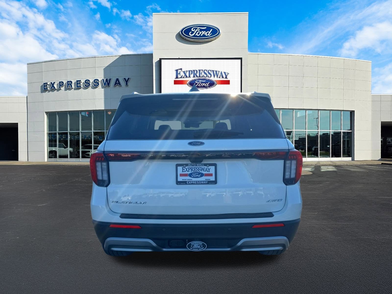 2026 Ford Explorer Platinum 4WD