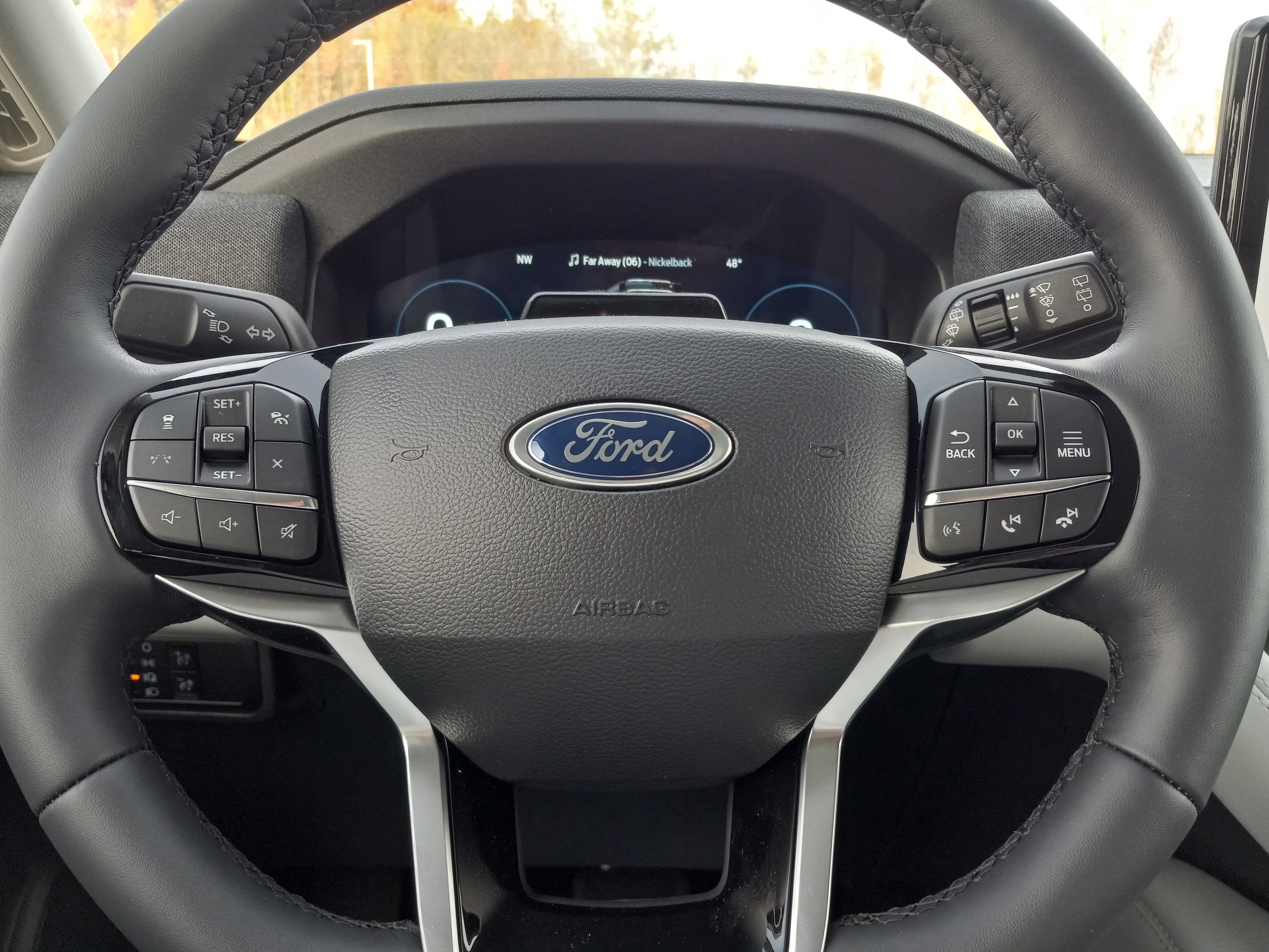 2026 Ford Explorer Platinum 4WD