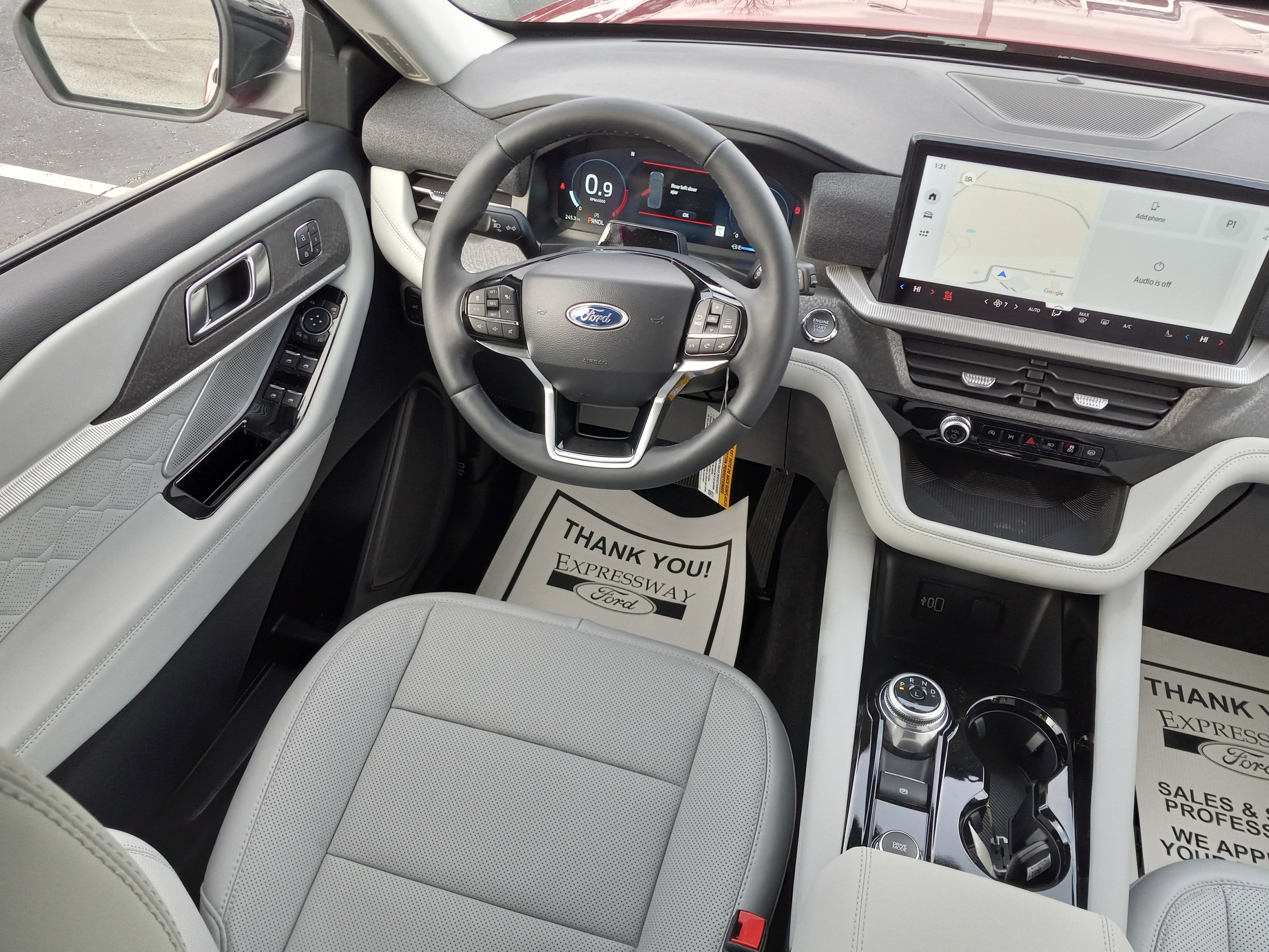 2026 Ford Explorer Platinum 4WD