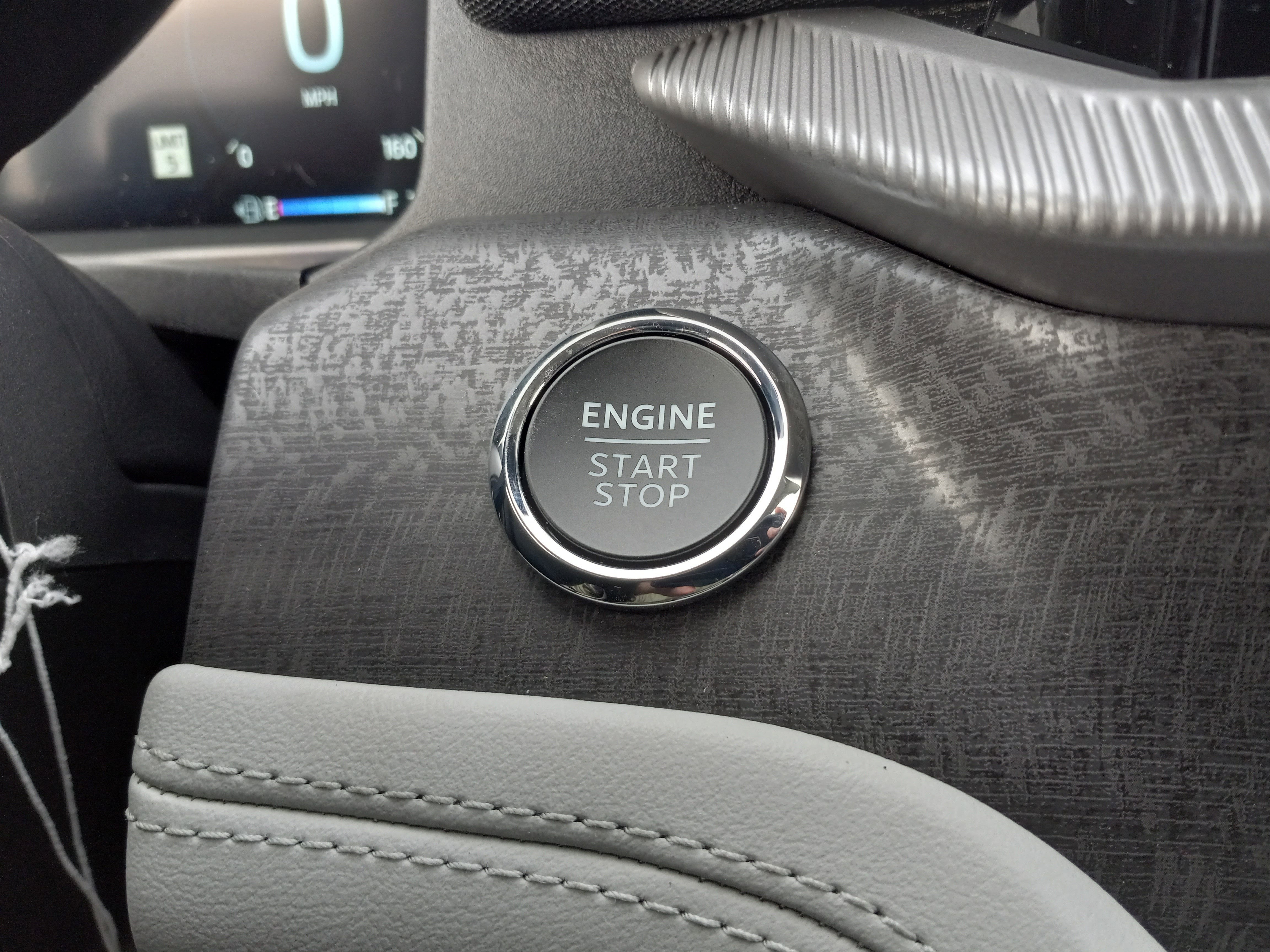 2026 Ford Explorer Platinum 4WD