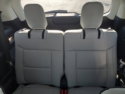 2026 Ford Explorer Platinum 4WD