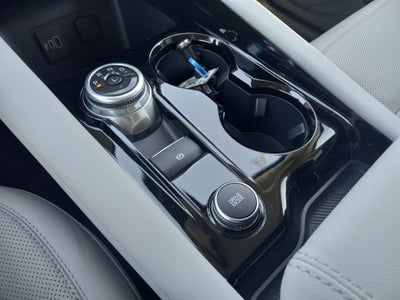 2026 Ford Explorer Platinum 4WD