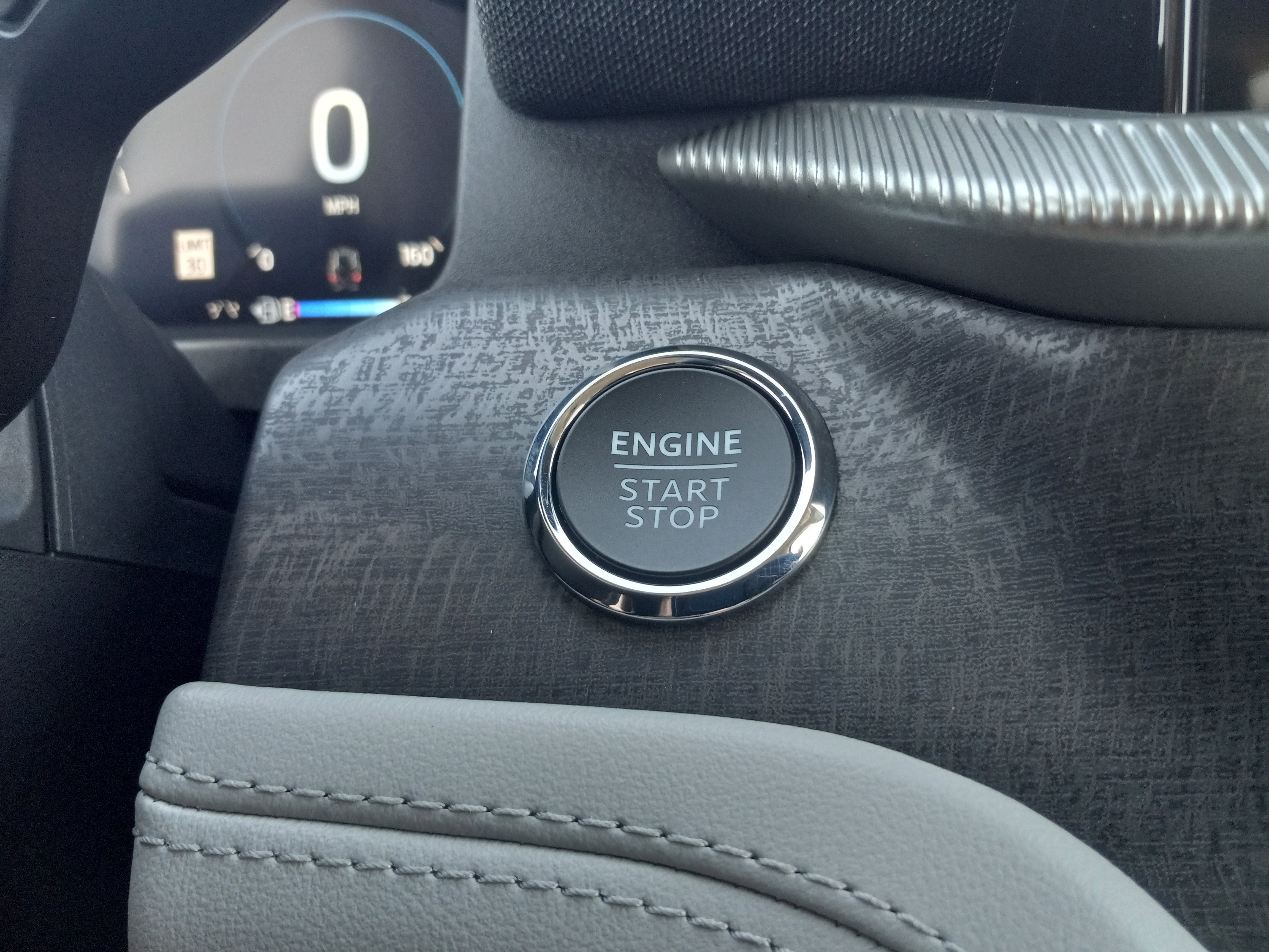 2026 Ford Explorer Platinum 4WD