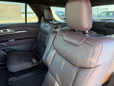 2027 Ford Explorer Platinum