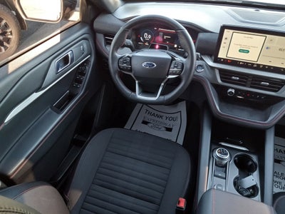 2025 Ford Explorer ST-Line