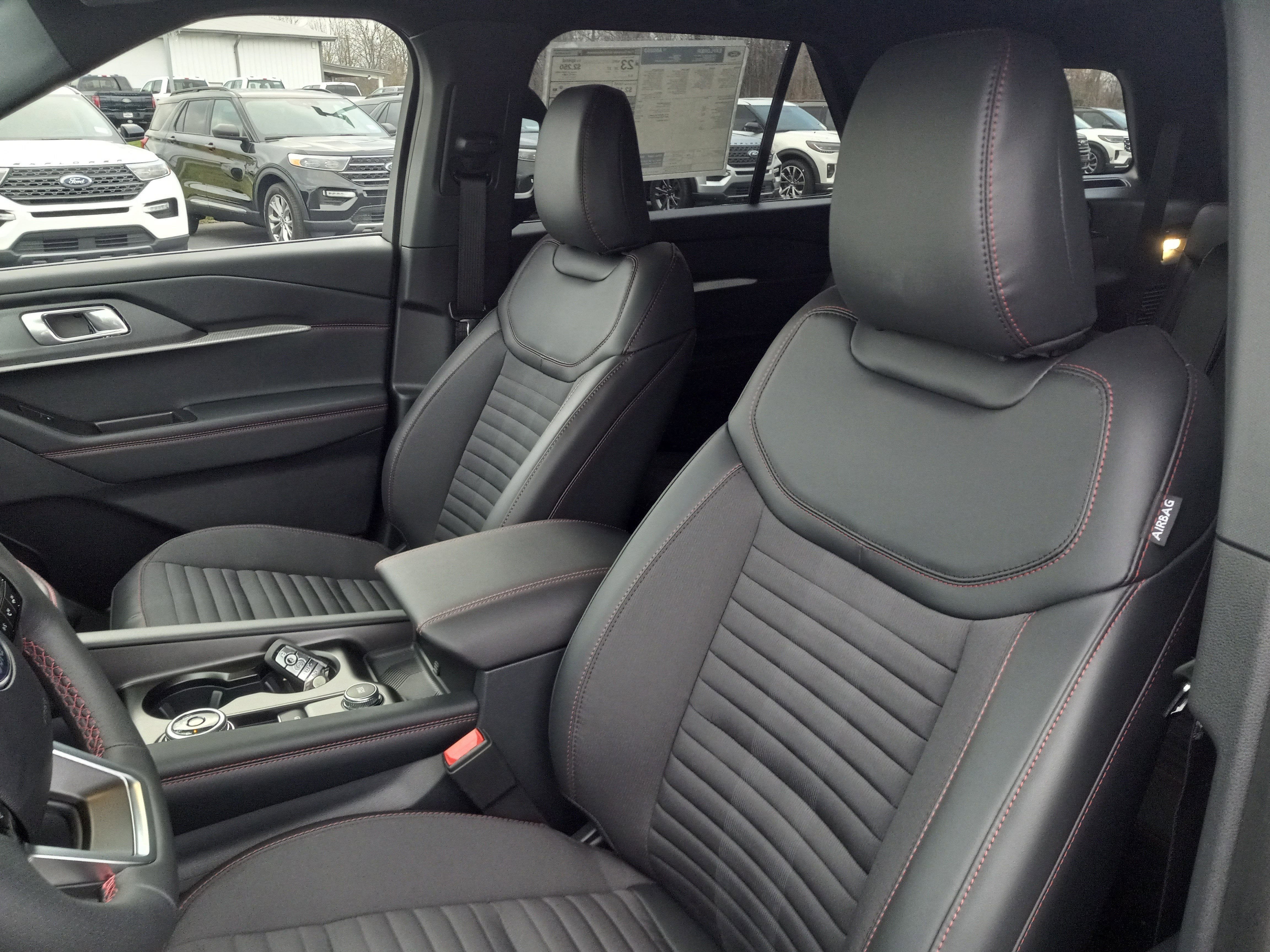 2026 Ford Explorer ST-Line 4WD