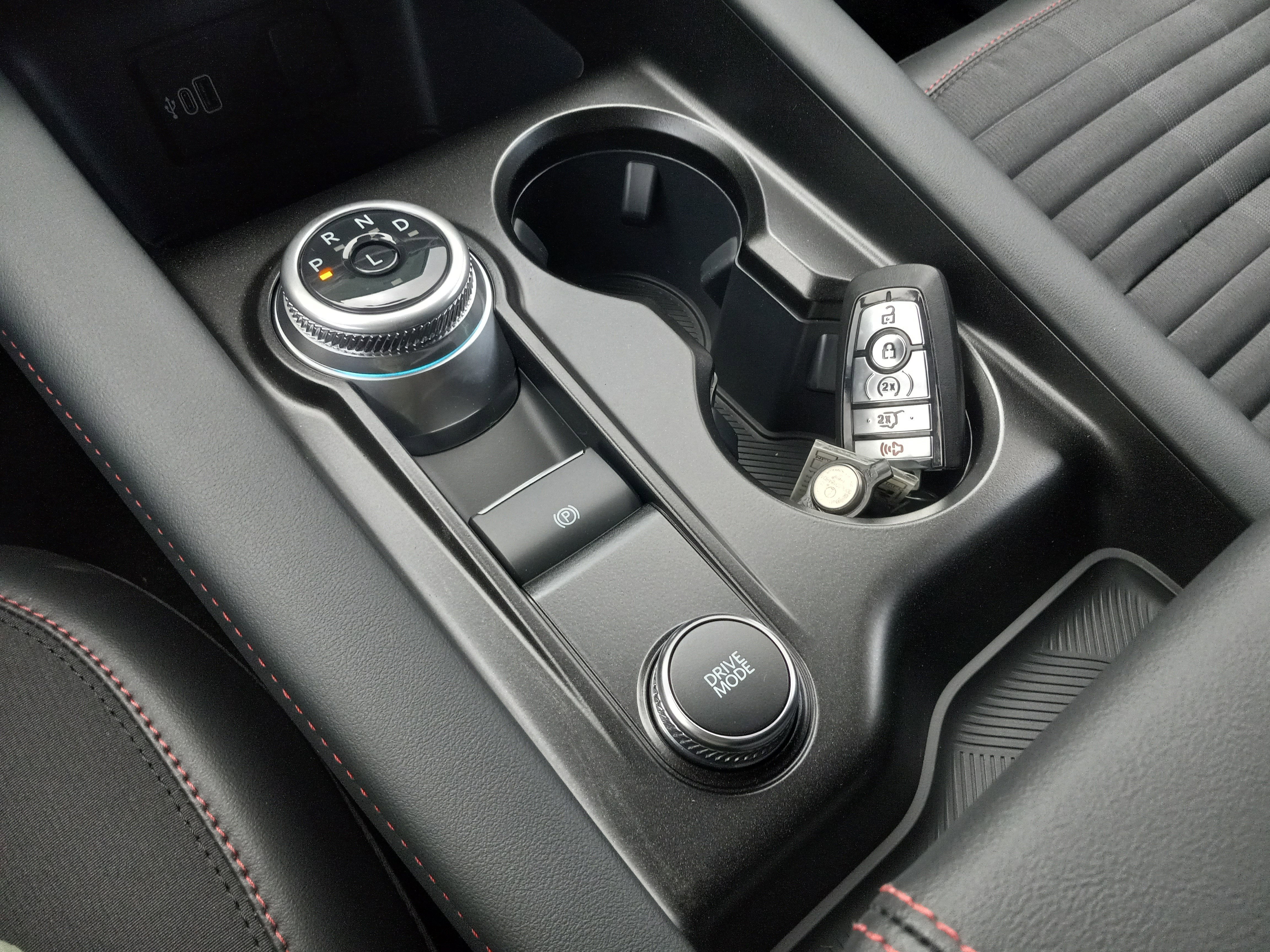 2026 Ford Explorer ST-Line 4WD