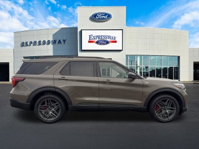2026 Ford Explorer ST-Line 4WD