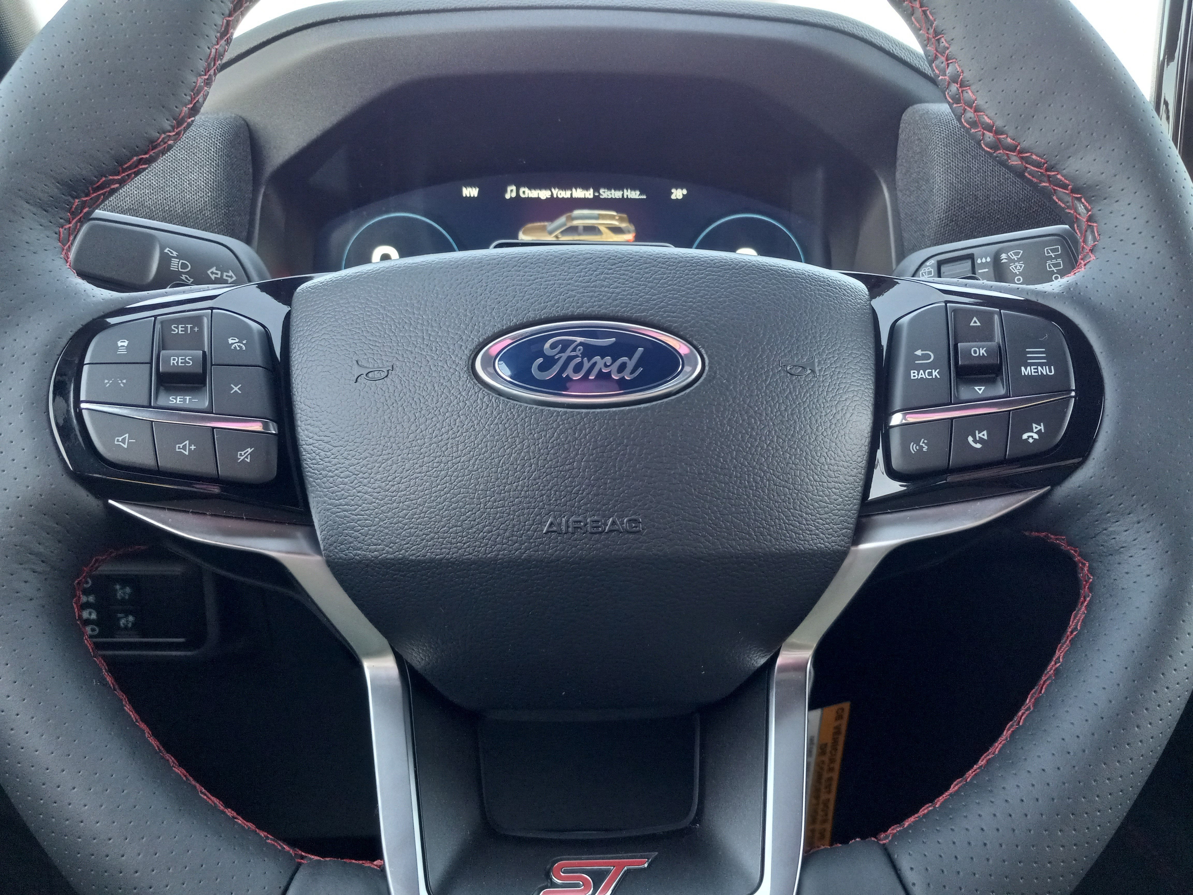 2026 Ford Explorer ST 4WD