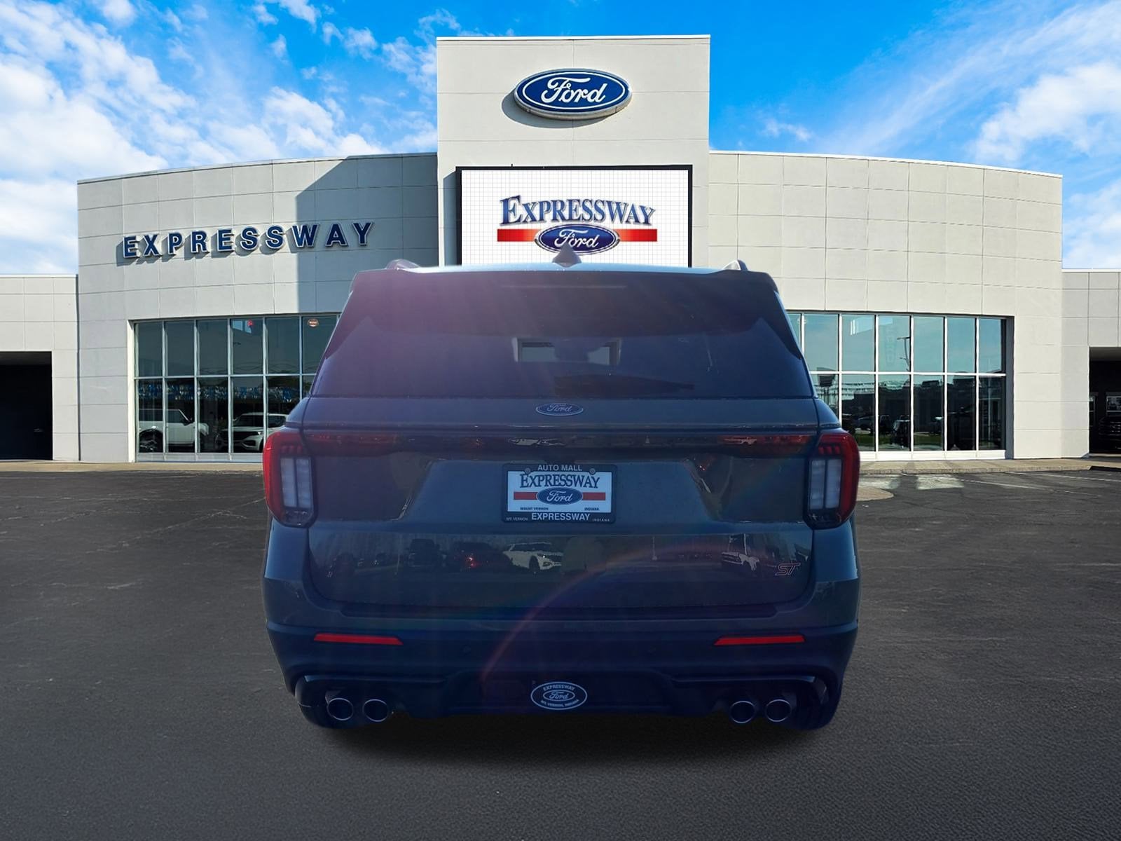 2026 Ford Explorer ST 4WD