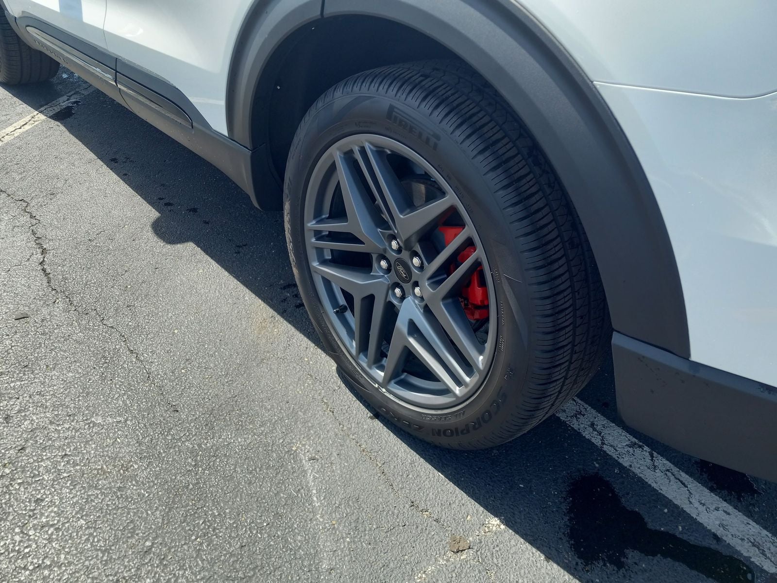 2025 Ford Explorer ST 4WD