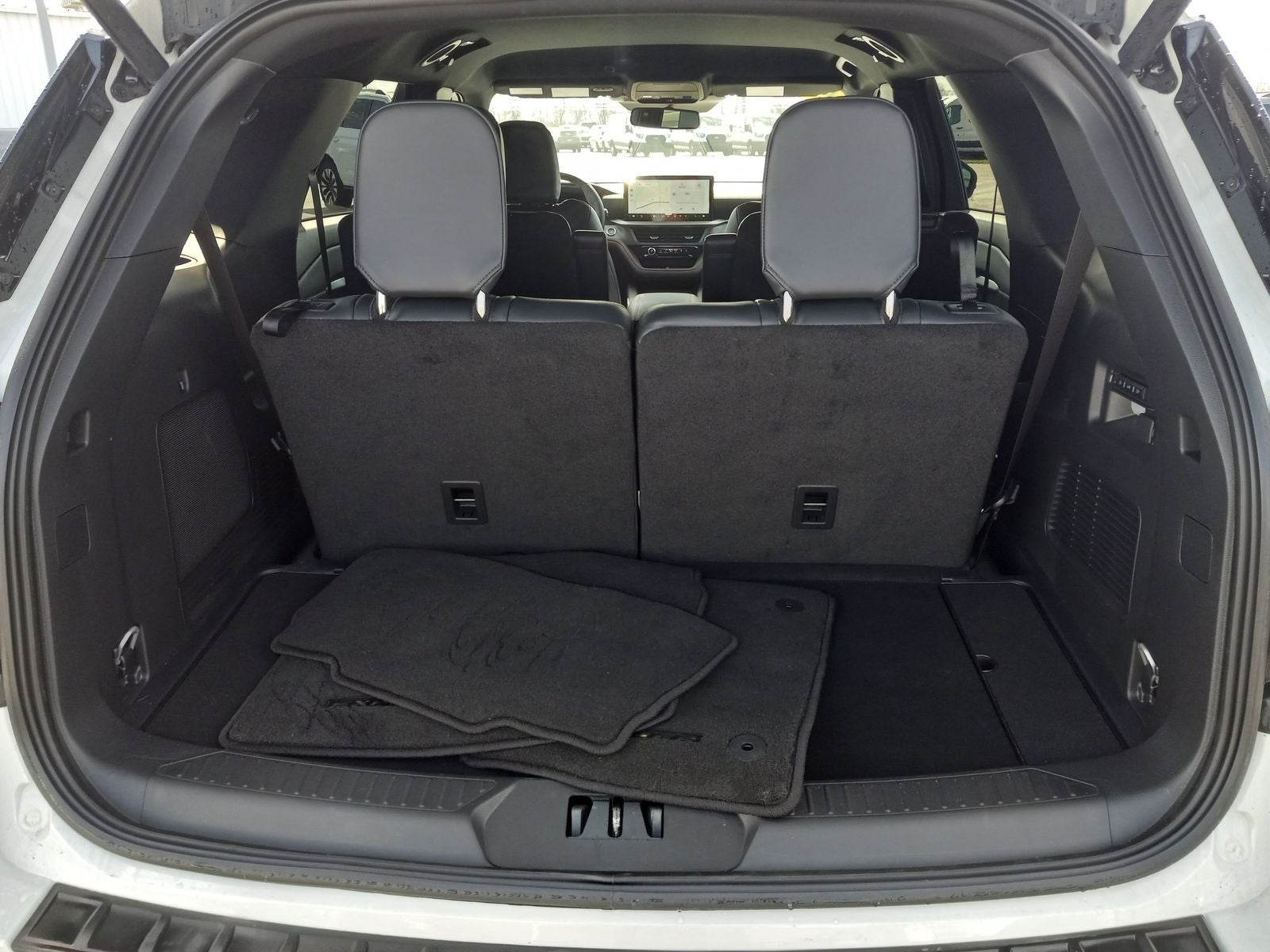 2025 Ford Explorer ST 4WD