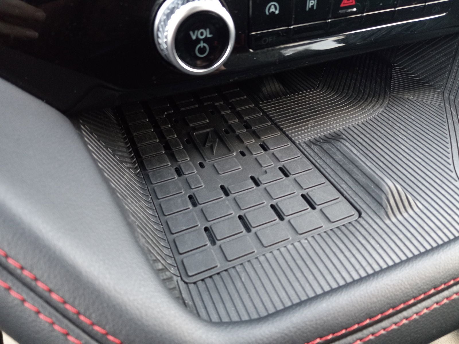 2025 Ford Explorer ST 4WD