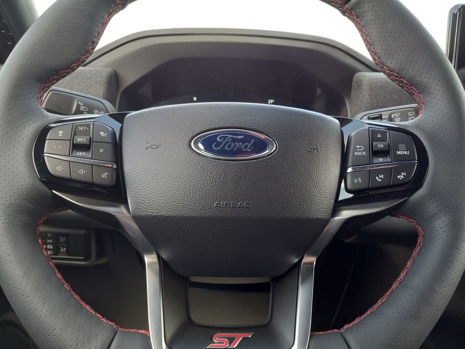 2026 Ford Explorer ST 4WD