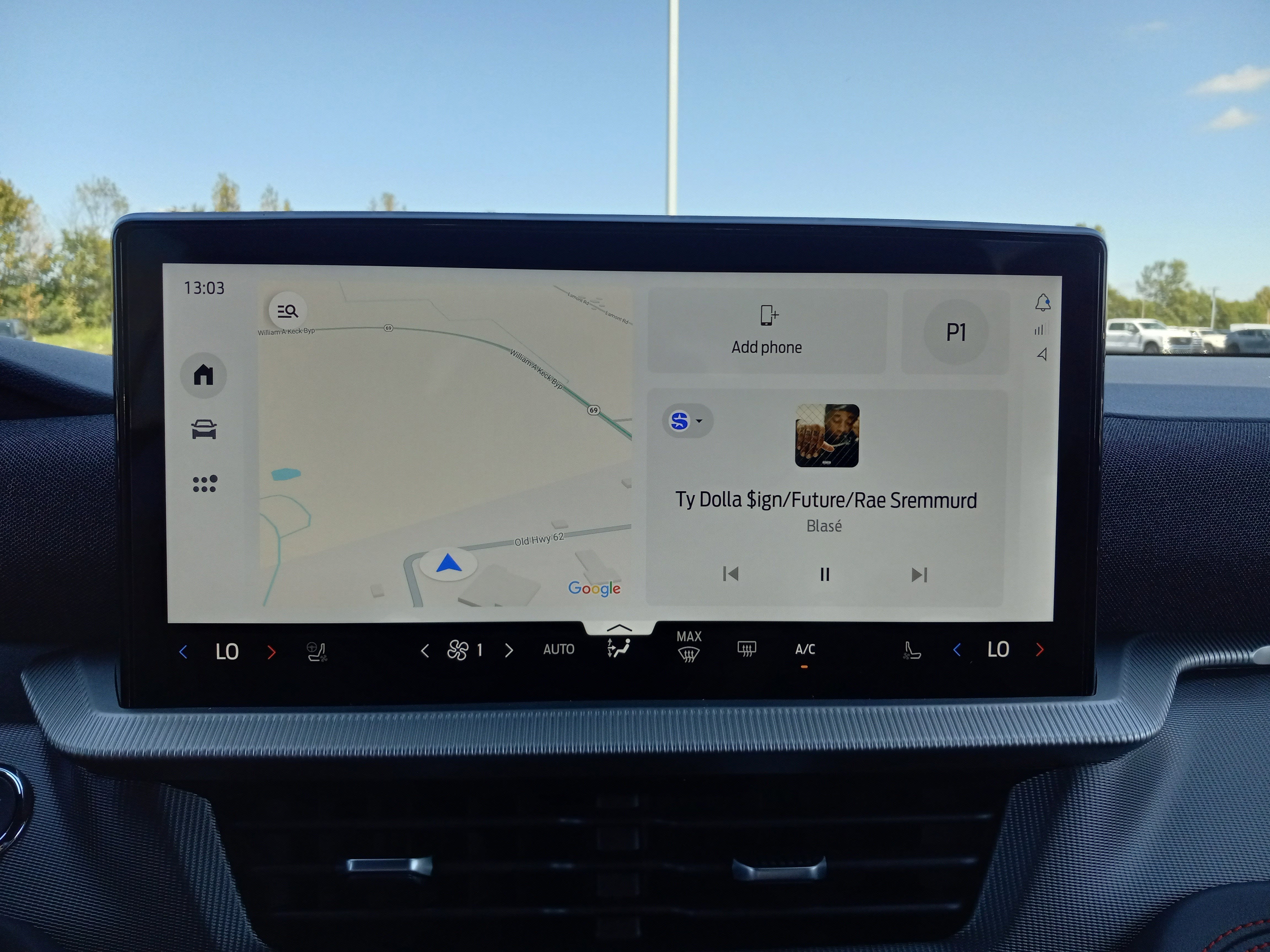 2025 Ford Explorer ST 4WD