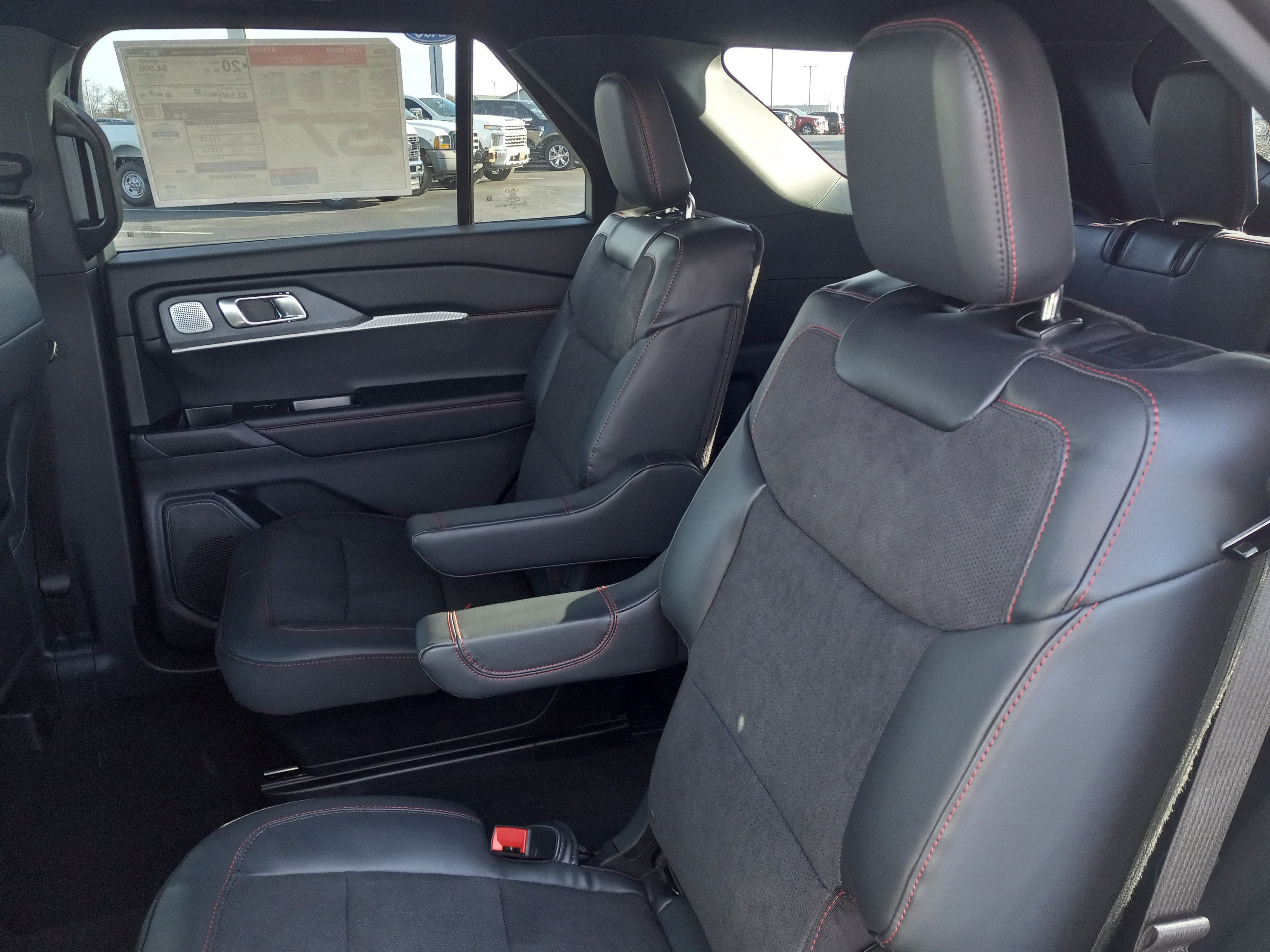 2026 Ford Explorer ST 4WD