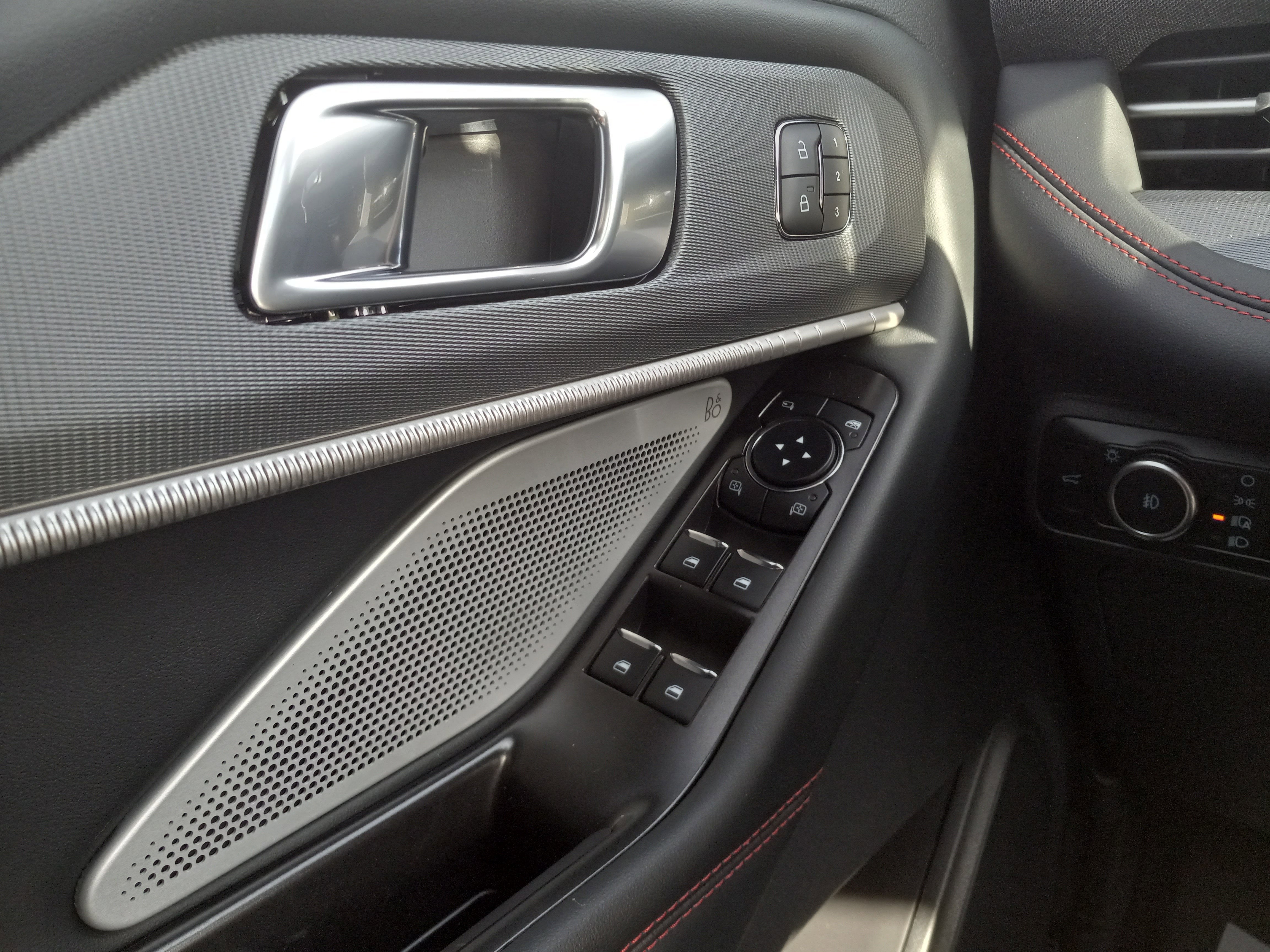 2026 Ford Explorer ST 4WD