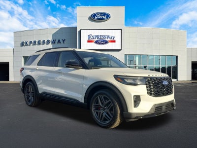 2026 Ford Explorer ST 4WD