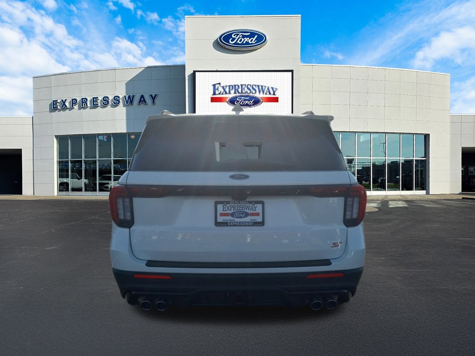 2026 Ford Explorer ST 4WD