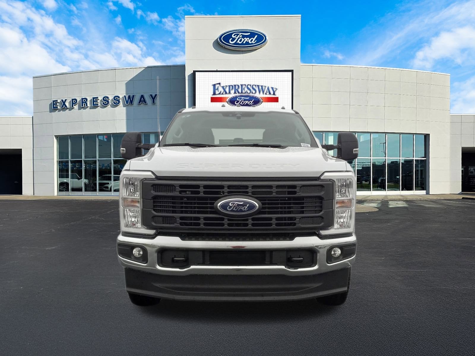 2026 Ford Super Duty F-250 SRW XL 4WD Crew Cab 6.75' Box