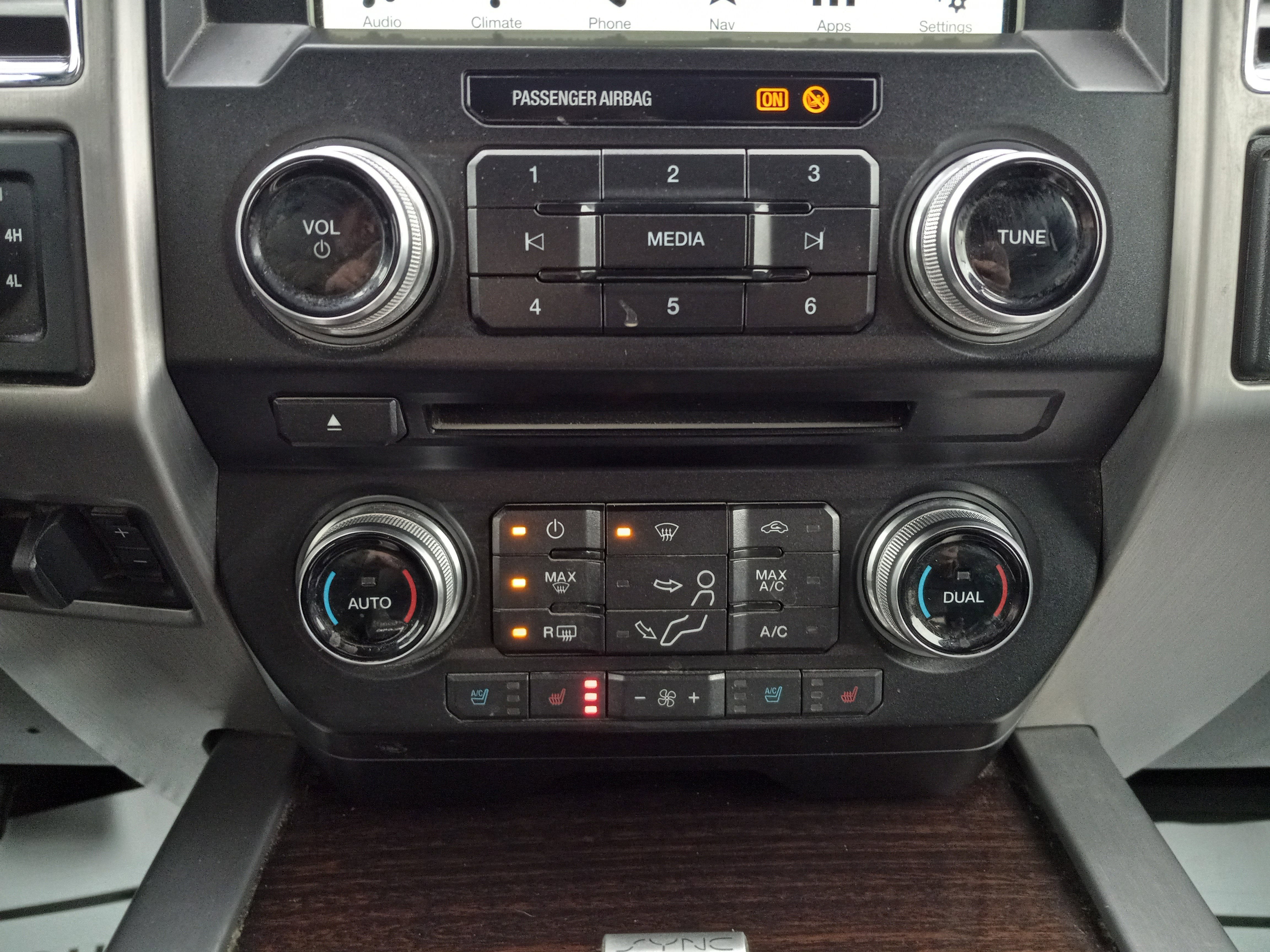 2017 Ford F-250SD Platinum