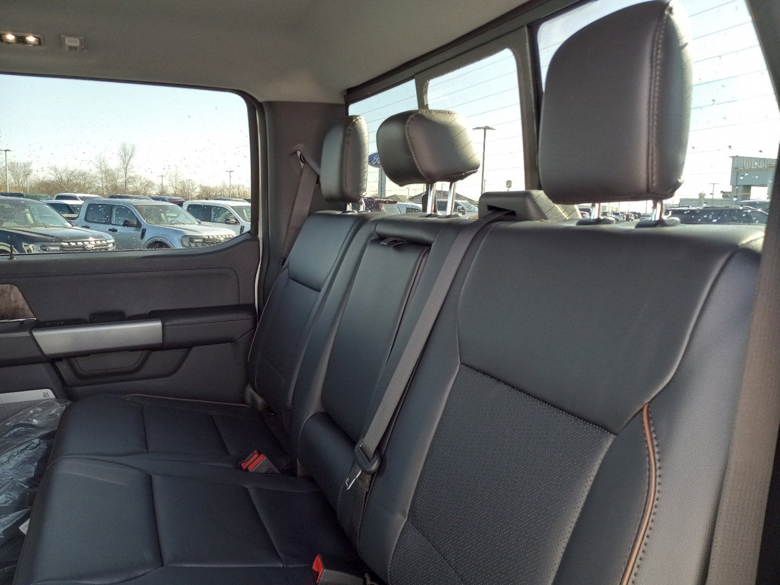 2025 Ford Super Duty F-250 SRW F-250® Lariat®