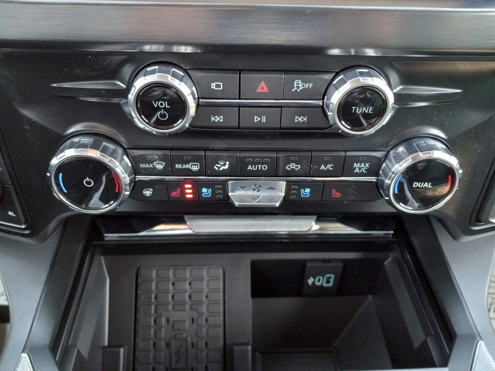 2025 Ford Super Duty F-250 SRW F-250® Lariat®