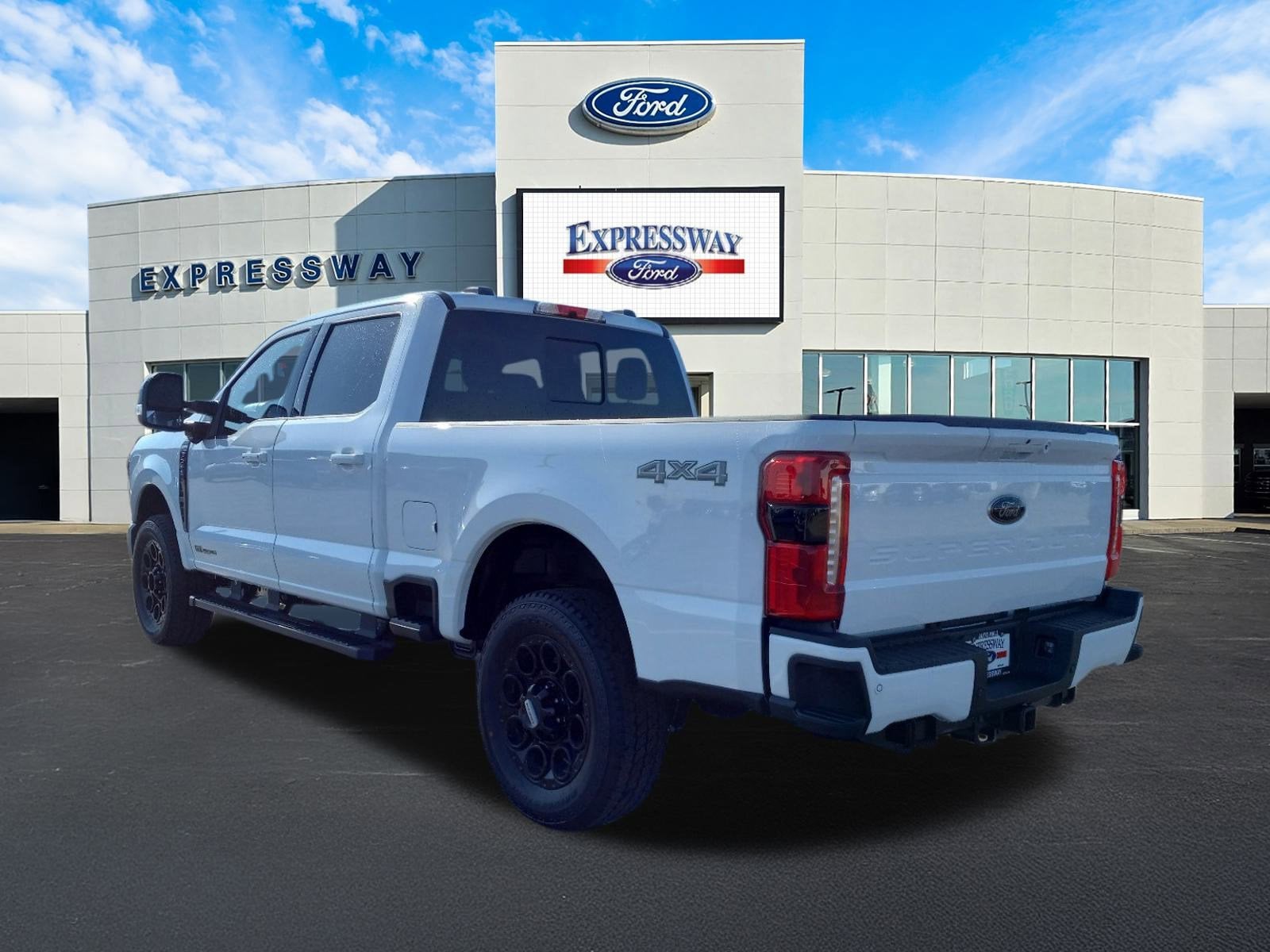 2025 Ford Super Duty F-250 SRW F-250® Lariat®