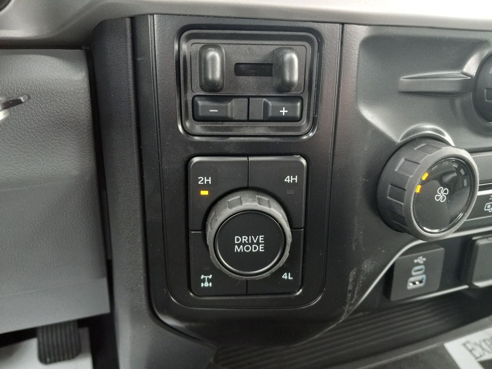 2026 Ford Super Duty F-250 SRW XL 4WD SuperCab 8' Box