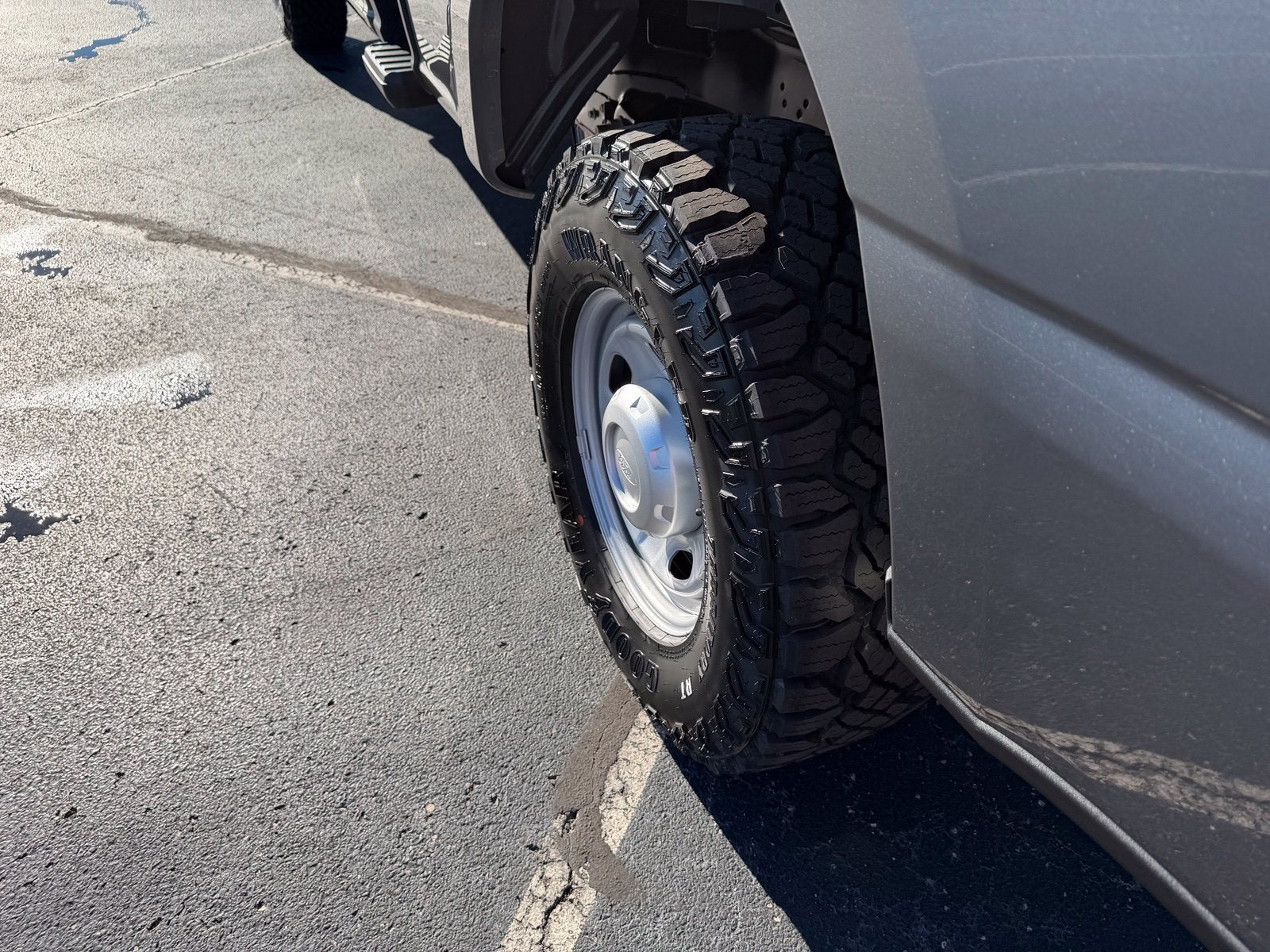 2027 Ford Super Duty F-250 SRW XL