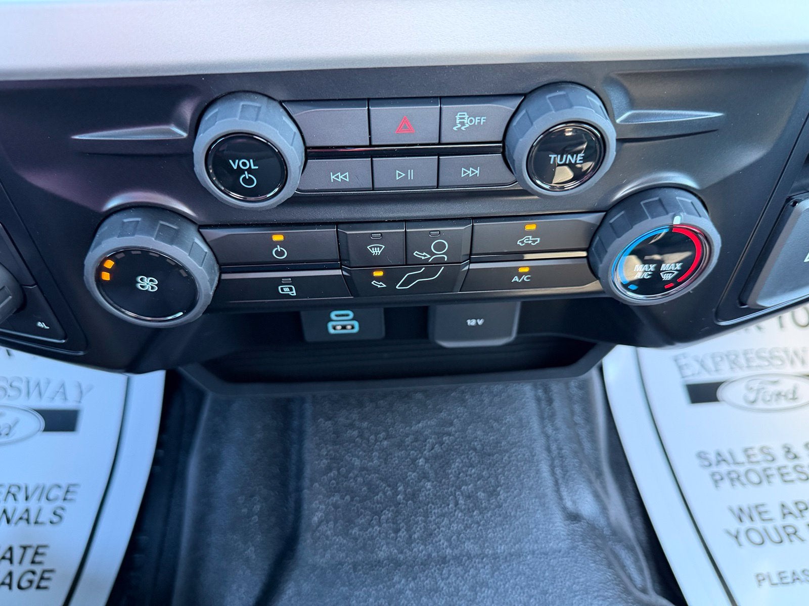 2027 Ford Super Duty F-250 SRW XL