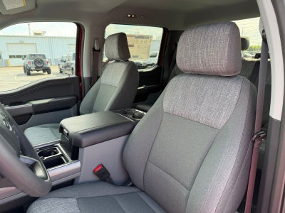2027 Ford Super Duty F-250 SRW XLT