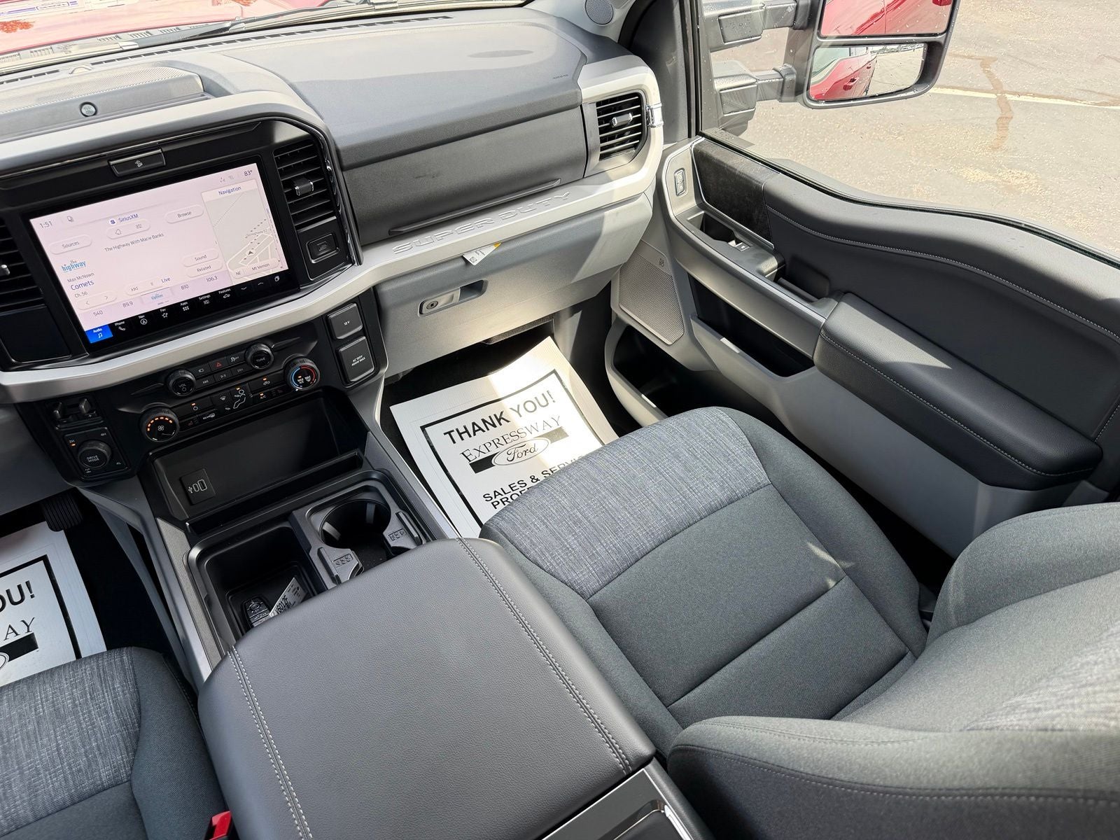 2027 Ford Super Duty F-250 SRW XLT