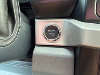 2027 Ford Super Duty F-250 SRW XLT
