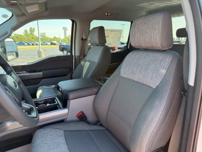 2027 Ford Super Duty F-250 SRW XLT