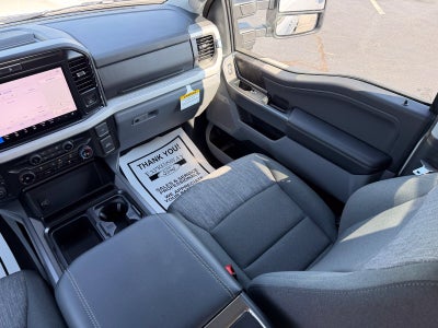 2027 Ford Super Duty F-250 SRW XLT