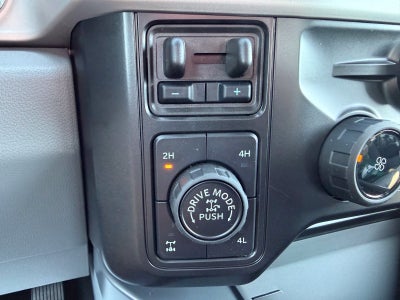 2027 Ford Super Duty F-250 SRW XLT