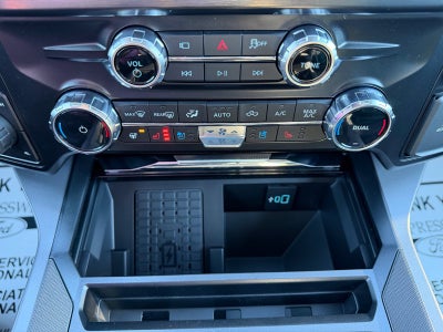 2027 Ford Super Duty F-250 SRW Lariat