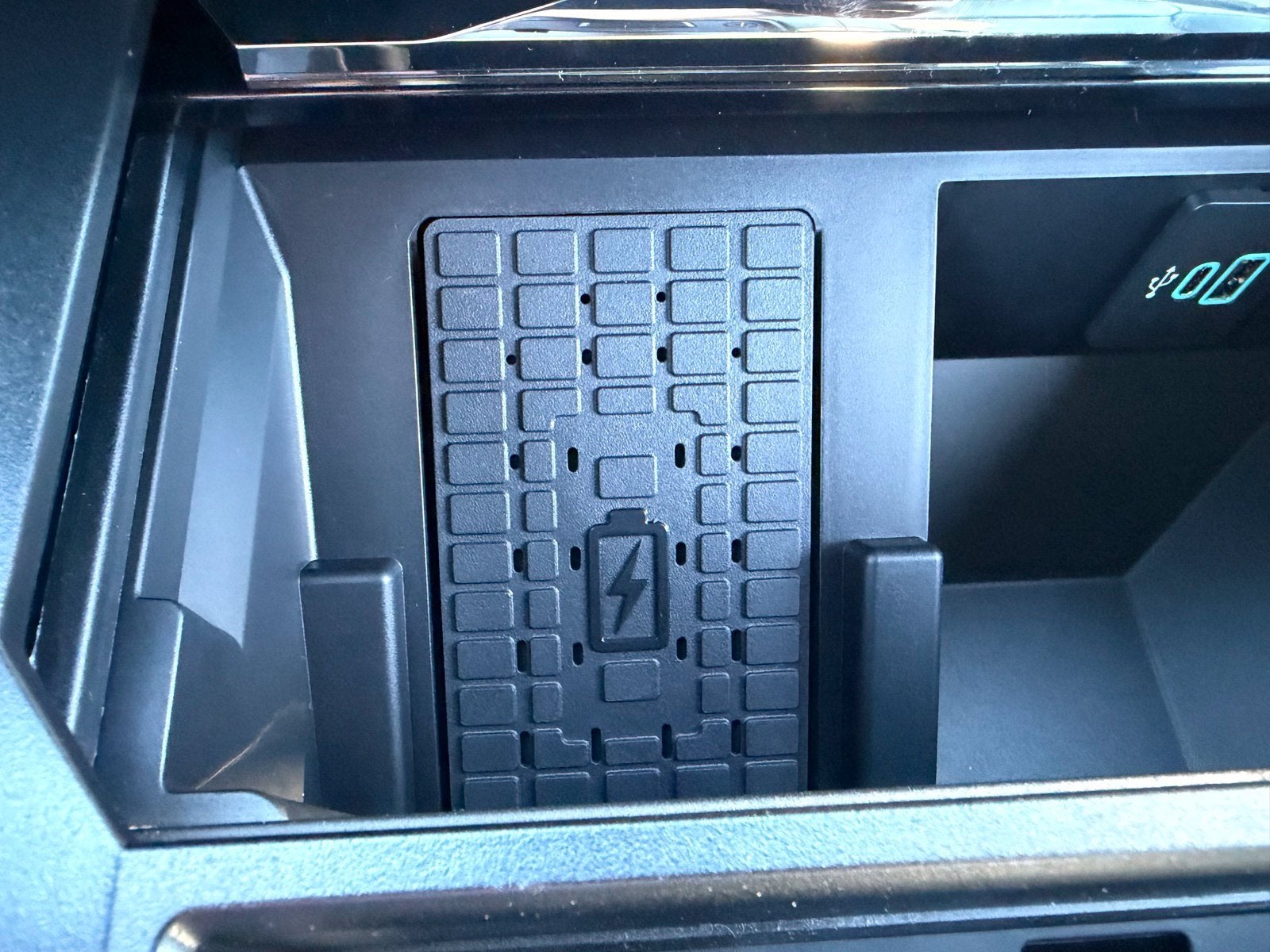2027 Ford Super Duty F-250 SRW Lariat
