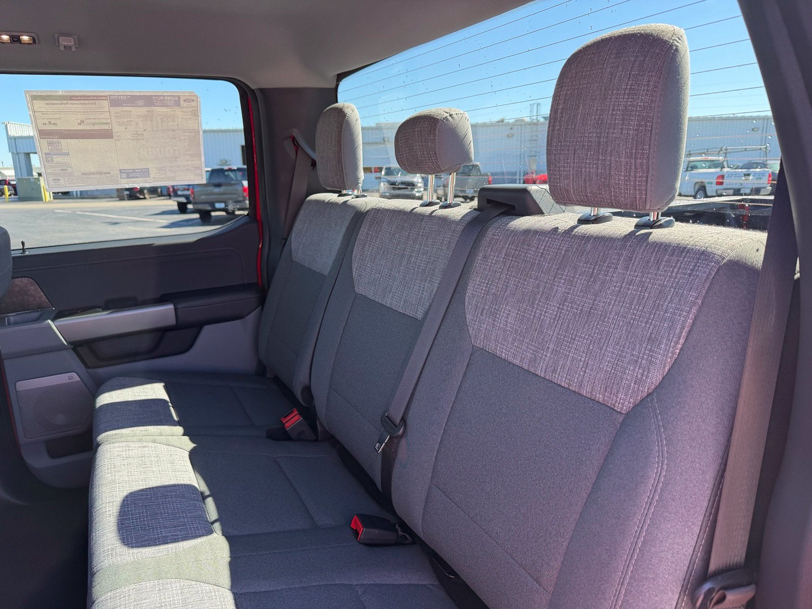 2027 Ford Super Duty F-250 SRW XLT