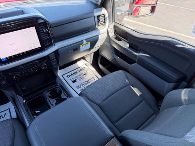 2027 Ford Super Duty F-250 SRW XLT